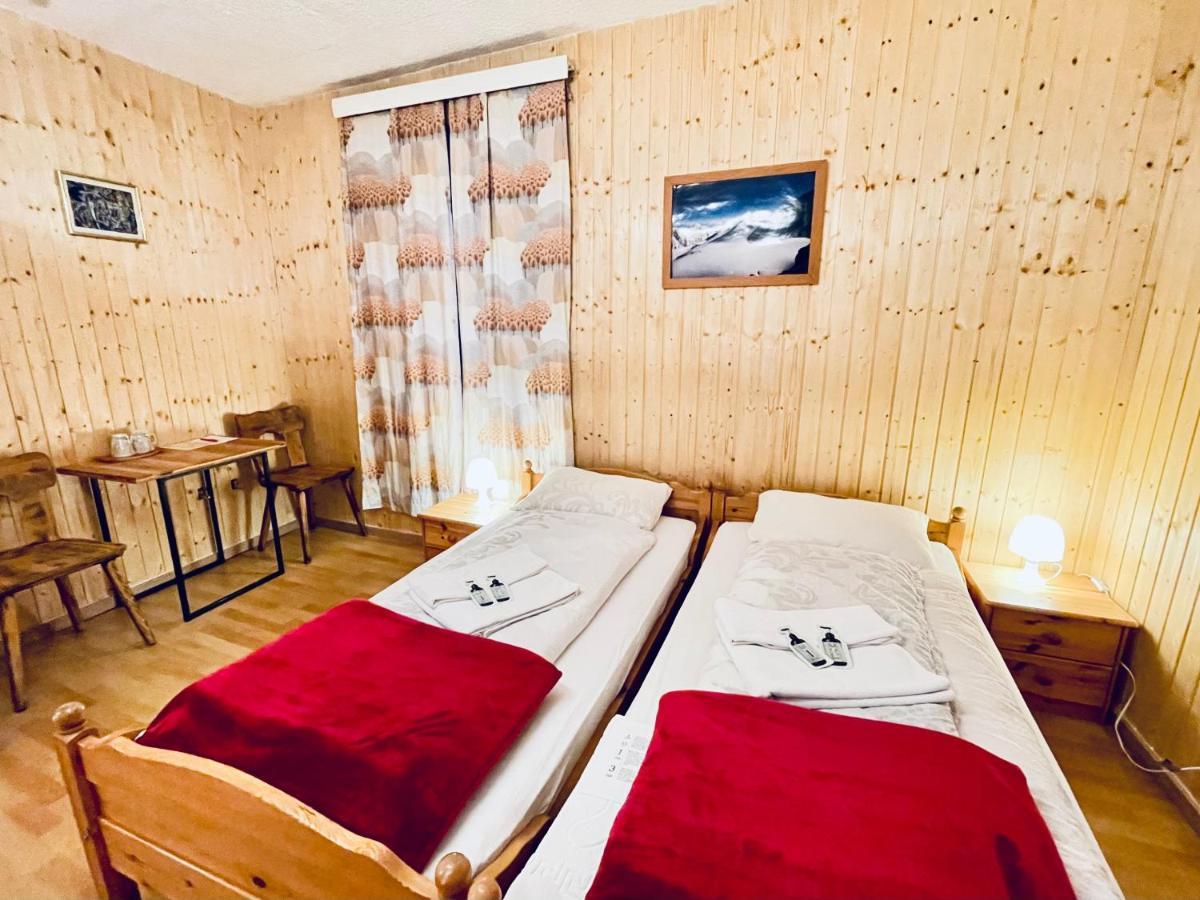 Weisses Roessli Ξενοδοχείο Leukerbad Εξωτερικό φωτογραφία