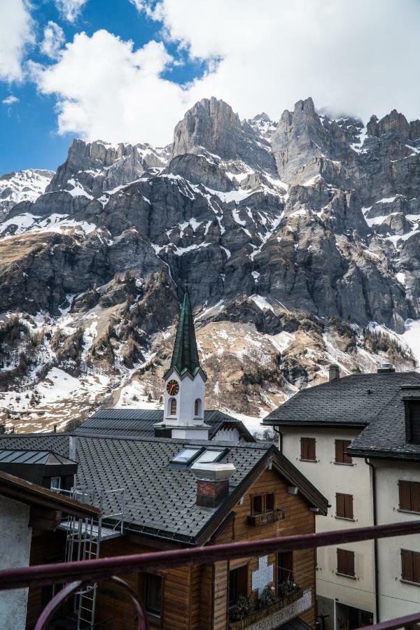 Weisses Roessli Ξενοδοχείο Leukerbad Εξωτερικό φωτογραφία